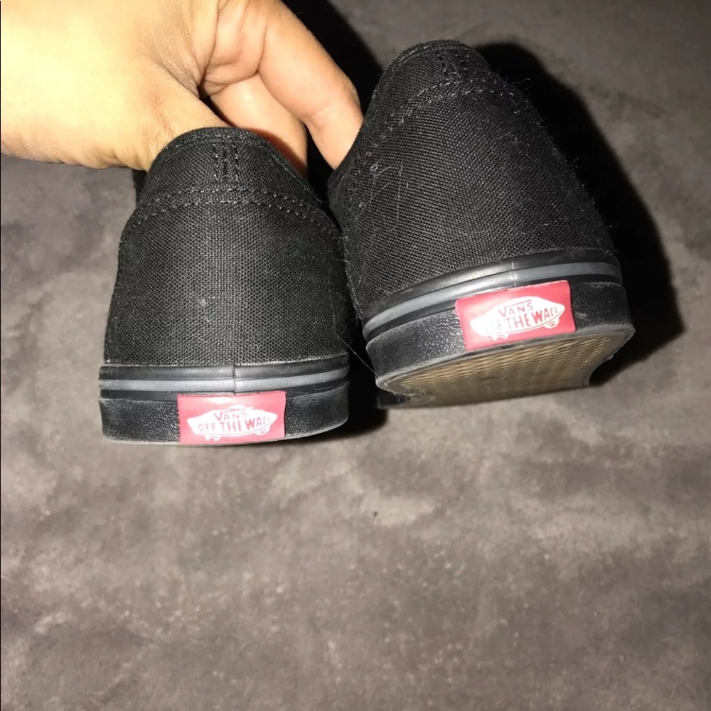 Vans - Picture 4 of 6
